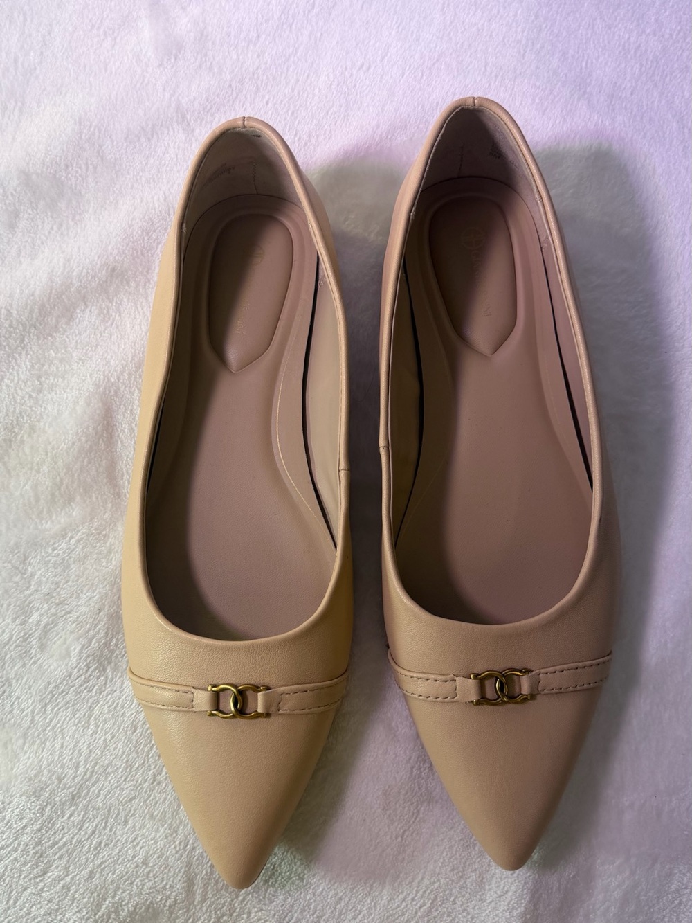 Giani Bernini Blush Nude Pointed-Toe Flats with Gold Hardware - Picture 3 of 9